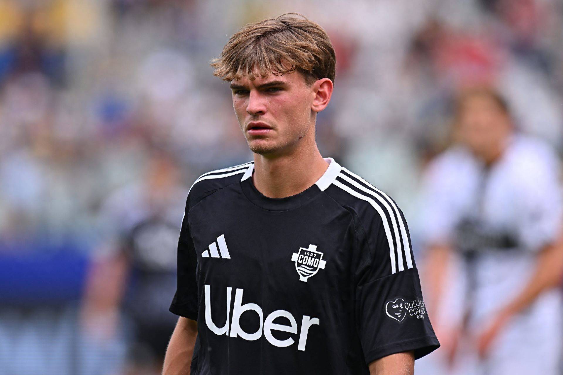 他的沉着冷 他的沉着冷