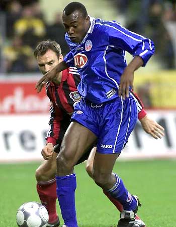 一拍迟疑 一拍迟疑