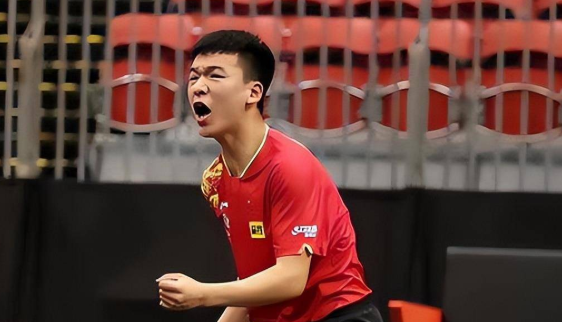21点策略：什么情况下应该选择“投降”？（21点策略解析：何时选择“投降”更划算？）